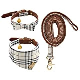 HACRAHO Fliege Hundehalsband und Leine Set, 3 PCS verstellbare Halsbänder Fliege Bandana mit Glocke für Welpen Katzen Klassische karierte Bandana ...