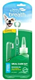 TropiClean Fresh Breath Mundpflegeset für kleine Hunde - Entfernt Plaque und Zahnstein - Enthält TripleFlex Zahnbürste, Fingerbürste und Bürstengel - ...